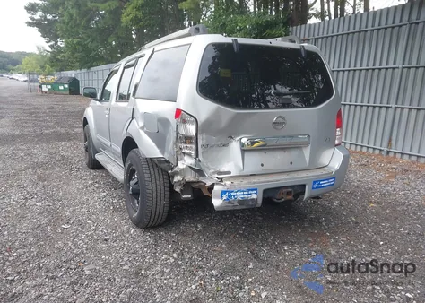 2005 Nissan Pathfinder Se z USA, uszkodzony, nr VIN 5N1AR18W45C761088